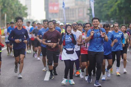 Race photo from NU SKIN RUNNING CLUB