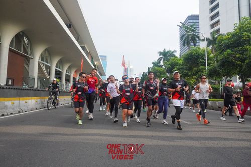 Race photo from ONE RUN 10K VIBES JAKARTA 