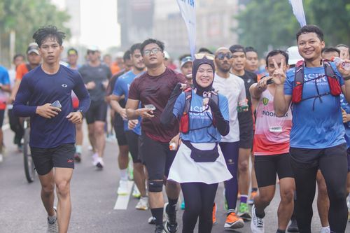 Race photo from NU SKIN RUNNING CLUB