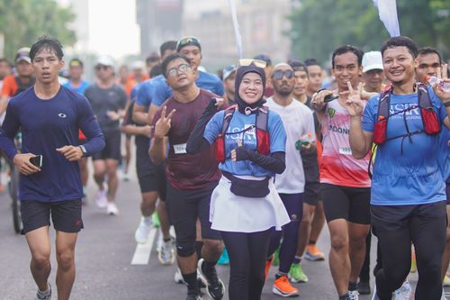 Race photo from NU SKIN RUNNING CLUB