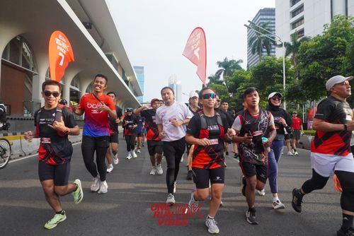 Race photo from ONE RUN 10K VIBES JAKARTA 