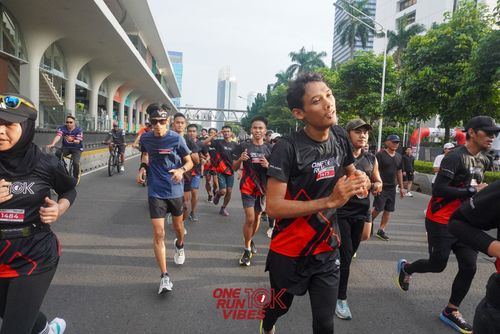 Race photo from ONE RUN 10K VIBES JAKARTA 
