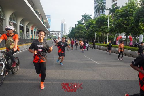 Race photo from ONE RUN 10K VIBES JAKARTA 