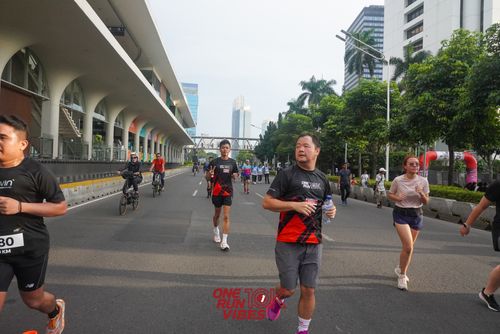 Race photo from ONE RUN 10K VIBES JAKARTA 