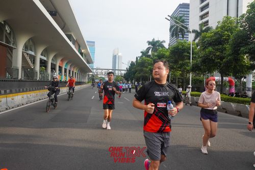 Race photo from ONE RUN 10K VIBES JAKARTA 