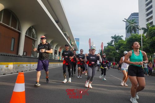 Race photo from ONE RUN 10K VIBES JAKARTA 