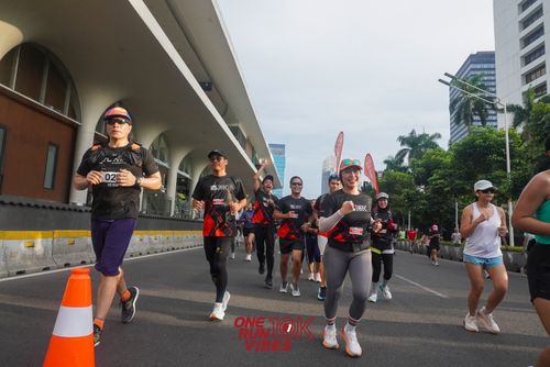 Race photo from ONE RUN 10K VIBES JAKARTA 