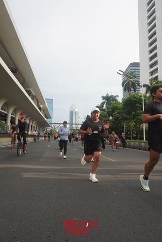 Race photo from ONE RUN 10K VIBES JAKARTA 