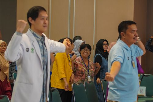 Race photo from Seminar Kesehatan : Coba Dengar Keluhan Tulang Kita