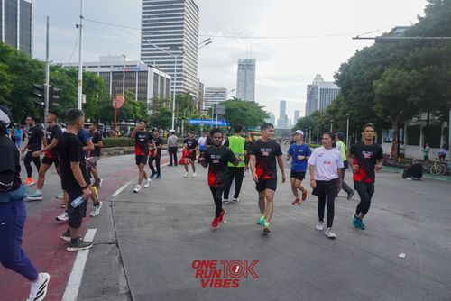 Race photo from ONE RUN 10K VIBES JAKARTA 