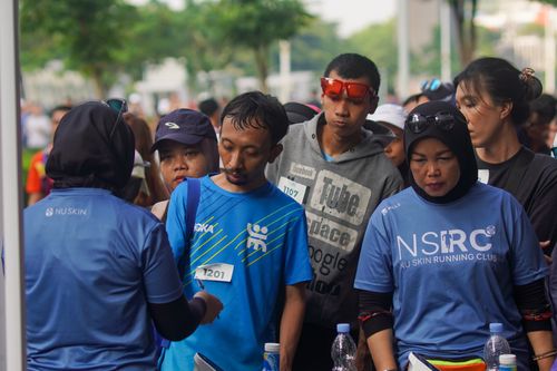 Race photo from NU SKIN RUNNING CLUB