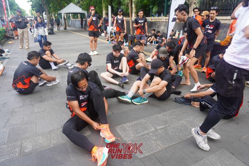 Race photo from ONE RUN 10K VIBES JAKARTA 
