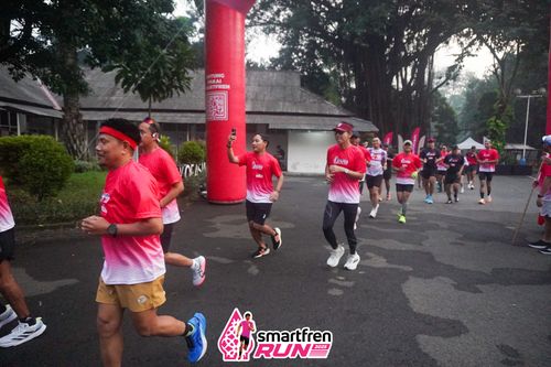 Race photo from Shakeout Run - Smartfren Run