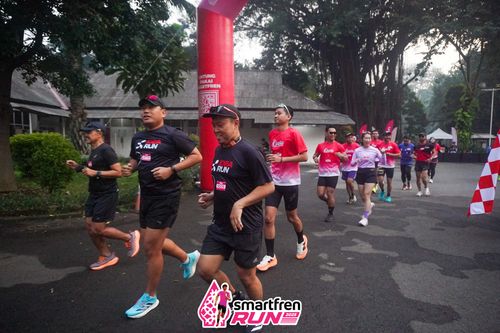 Race photo from Shakeout Run - Smartfren Run