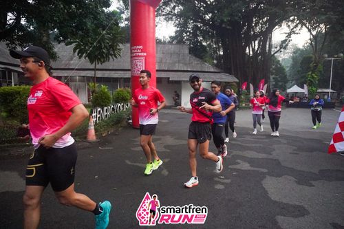 Race photo from Shakeout Run - Smartfren Run