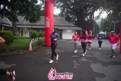 Race photo from Shakeout Run - Smartfren Run