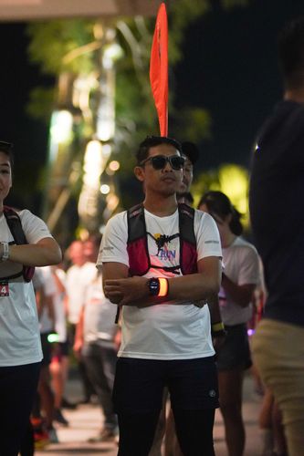 Race photo from PIK NITE RUN VIBES