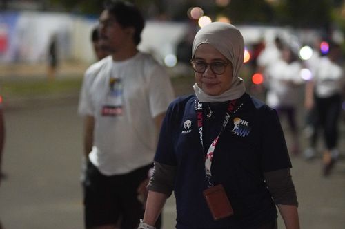 Race photo from PIK NITE RUN VIBES