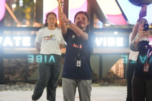 Race photo from PIK NITE RUN VIBES
