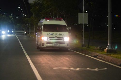 Race photo from PIK NITE RUN VIBES