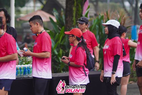 Race photo from Shakeout Run - Smartfren Run