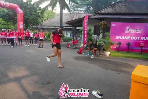 Race photo from Shakeout Run - Smartfren Run
