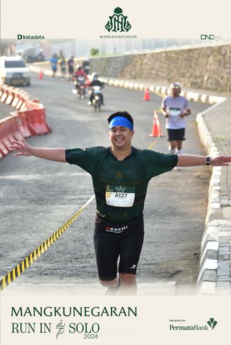 Race photo from Mangkunegaran Run 2024