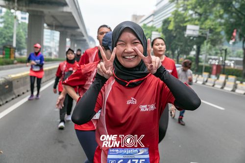 Race photo from ONE RUN 10 K