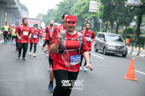 Race photo from ONE RUN 10 K