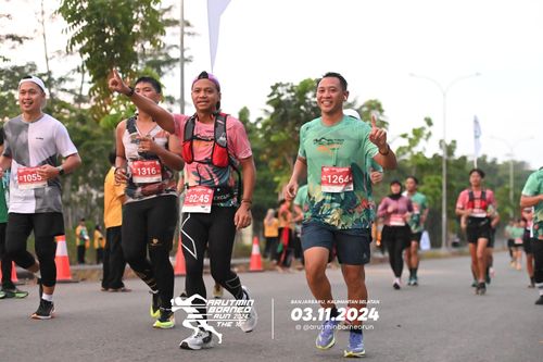 Race photo from Arutmin Borneo Run 2024