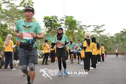 Race photo from Arutmin Borneo Run 2024