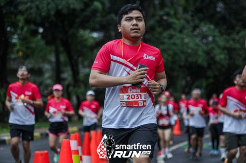 Race photo from Smartfren Run 2024