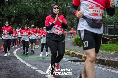 Race photo from Smartfren Run 2024