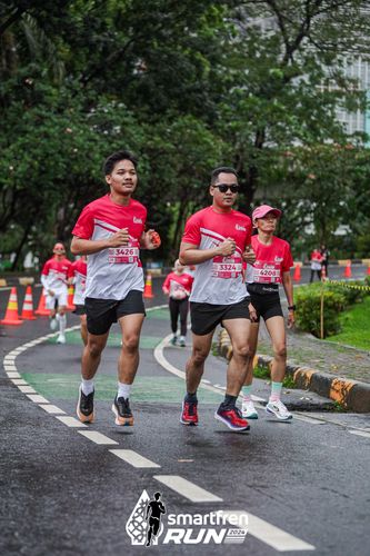 Race photo from Smartfren Run 2024