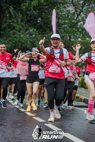 Race photo from Smartfren Run 2024