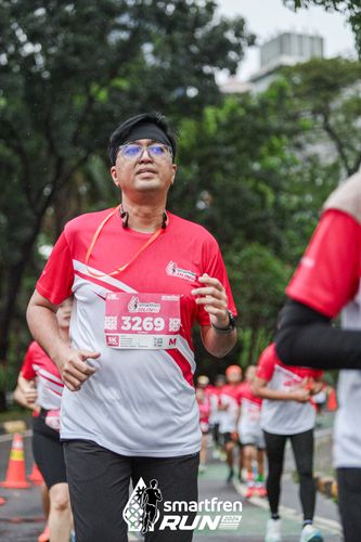 Race photo from Smartfren Run 2024