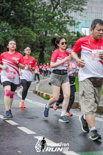 Race photo from Smartfren Run 2024