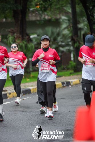 Race photo from Smartfren Run 2024