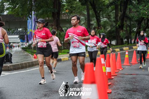 Race photo from Smartfren Run 2024