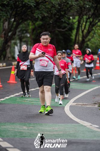 Race photo from Smartfren Run 2024