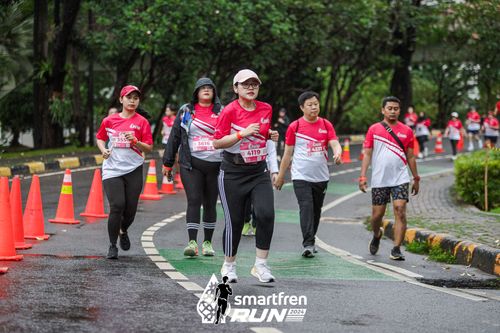 Race photo from Smartfren Run 2024