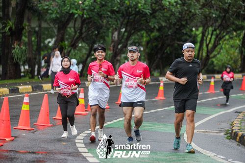 Race photo from Smartfren Run 2024