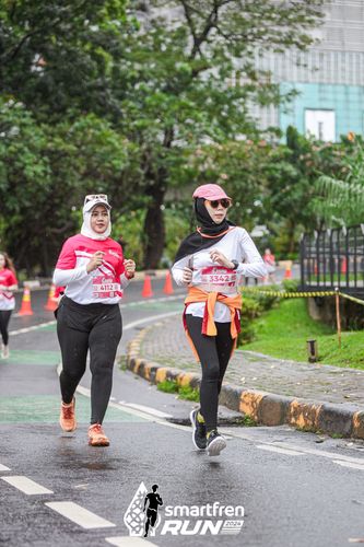 Race photo from Smartfren Run 2024