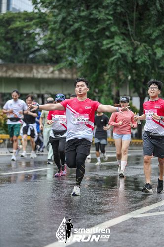Race photo from Smartfren Run 2024