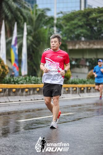 Race photo from Smartfren Run 2024
