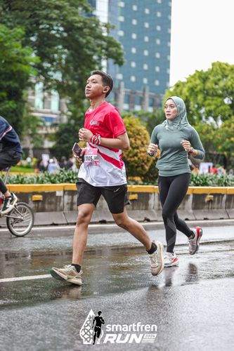 Race photo from Smartfren Run 2024