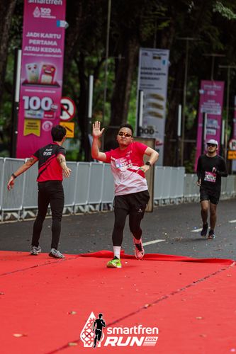 Race photo from Smartfren Run 2024