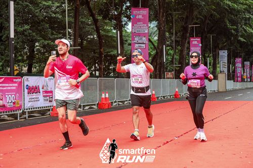 Race photo from Smartfren Run 2024