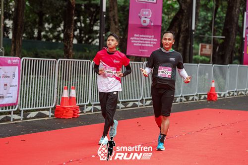 Race photo from Smartfren Run 2024