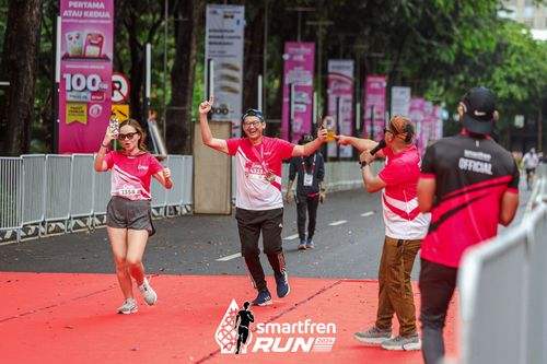 Race photo from Smartfren Run 2024